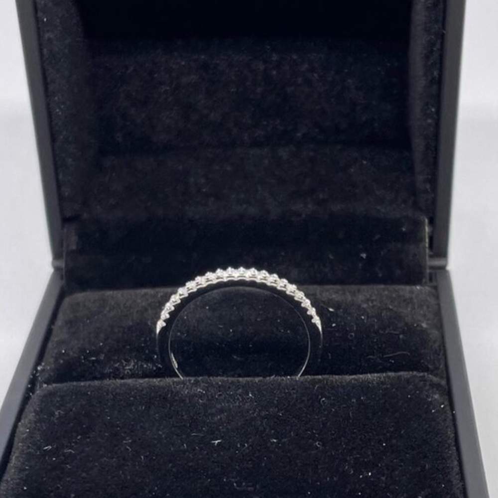 ✨Moissanite Diamond Wedding Band Anniversary Ring GRA Certified Size 8! - Picture 2 of 8